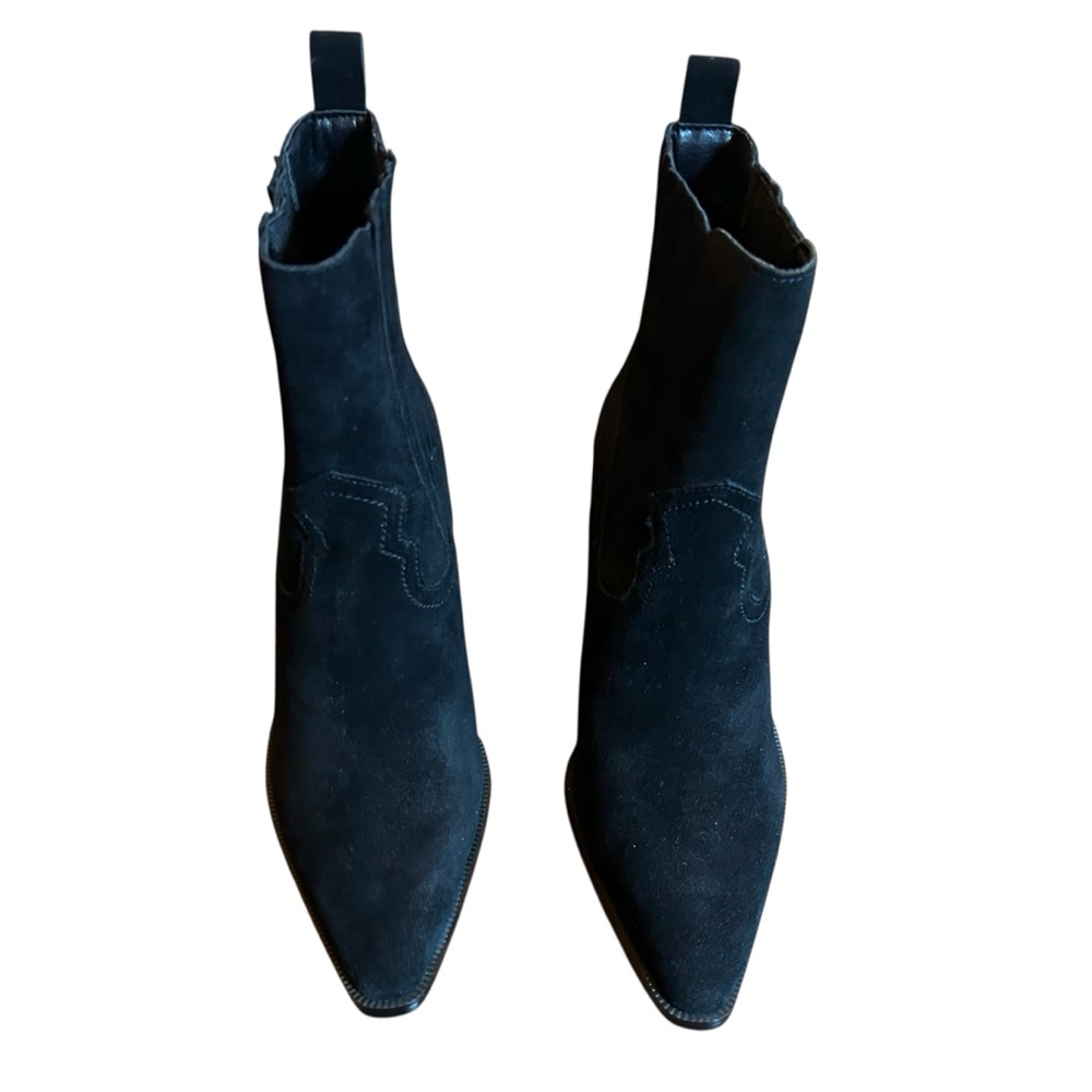 Aqua Marli Black Suede Western Pointed Toe Chelsea Ankle Boot NEW 7.5 - Picture 2 of 9